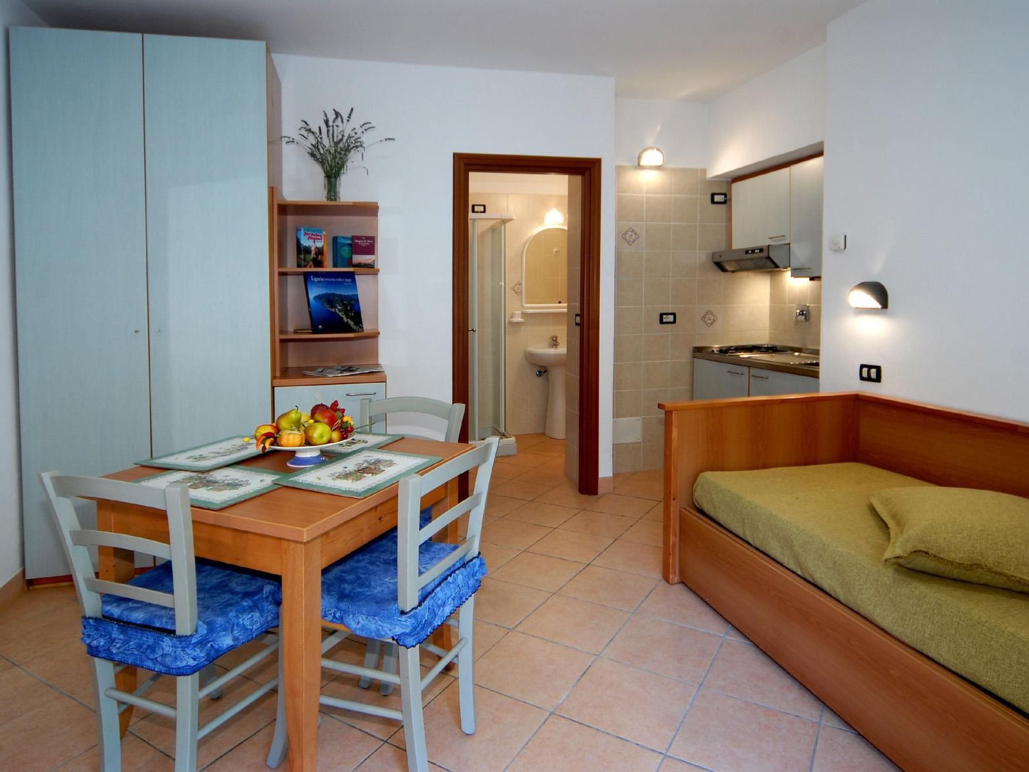 Einzimmerwohnung mit Wasserblick-Binnen