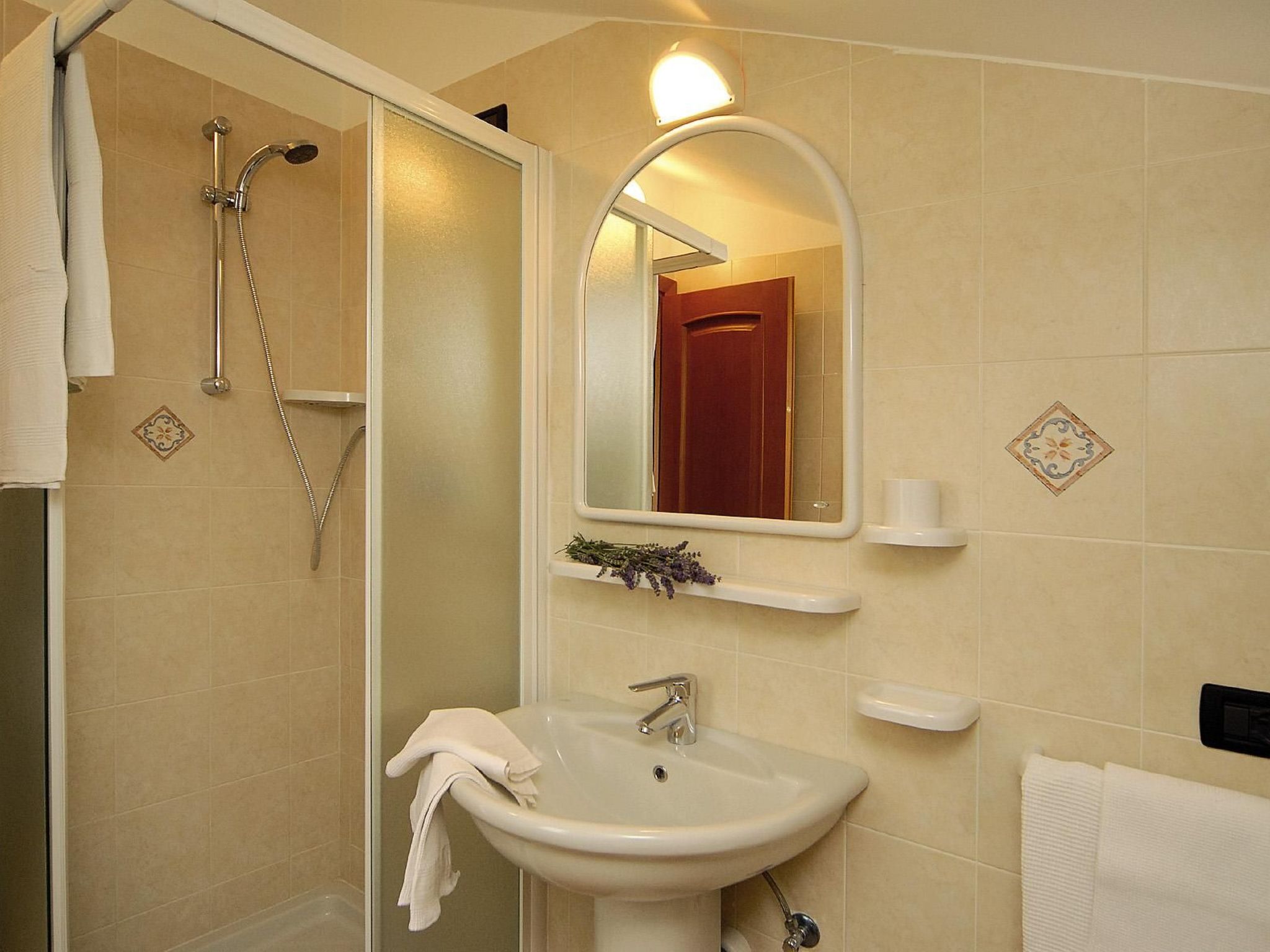 Mit Whirlpool-Binnen