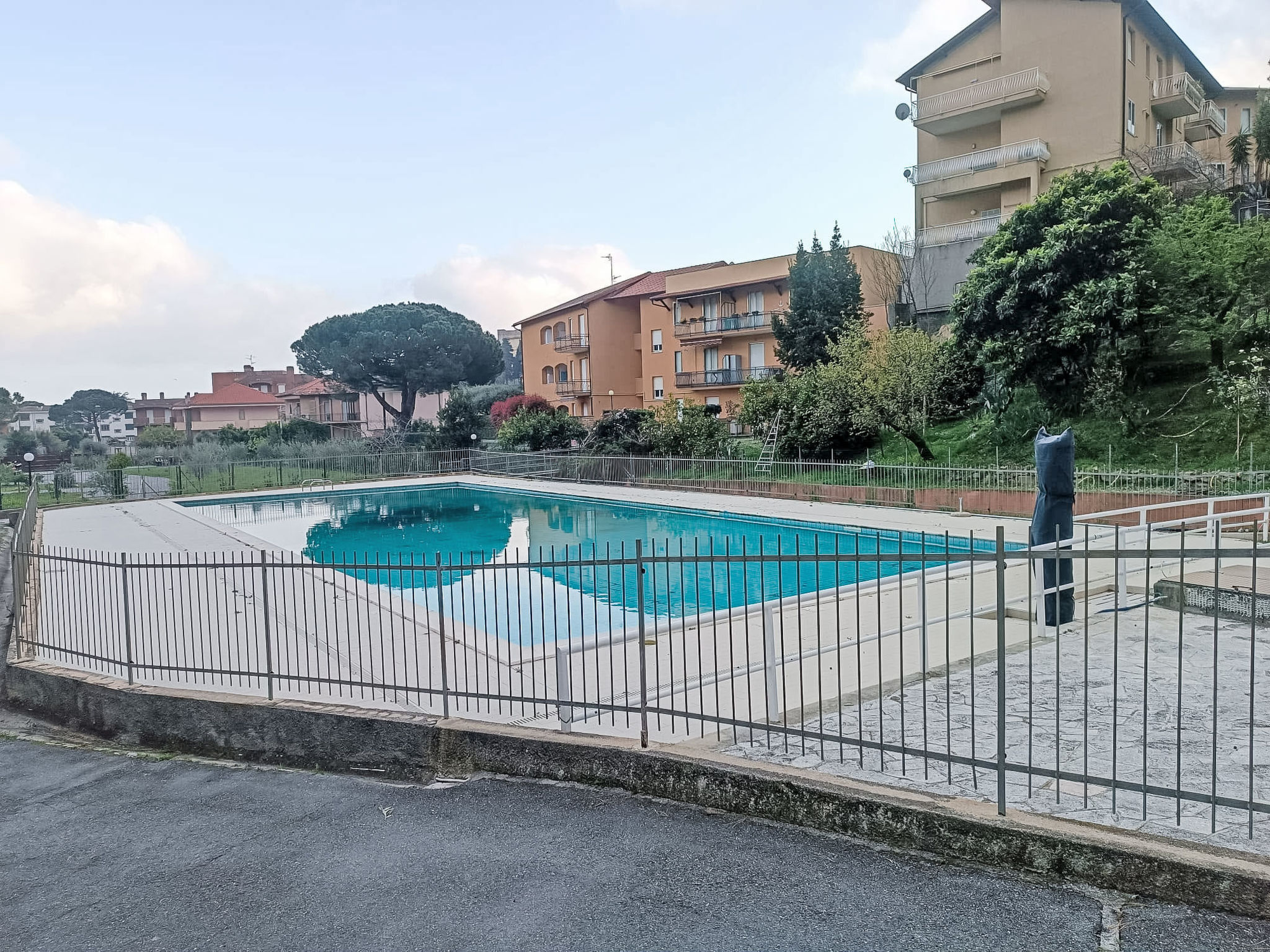 Stella Marina - Outside