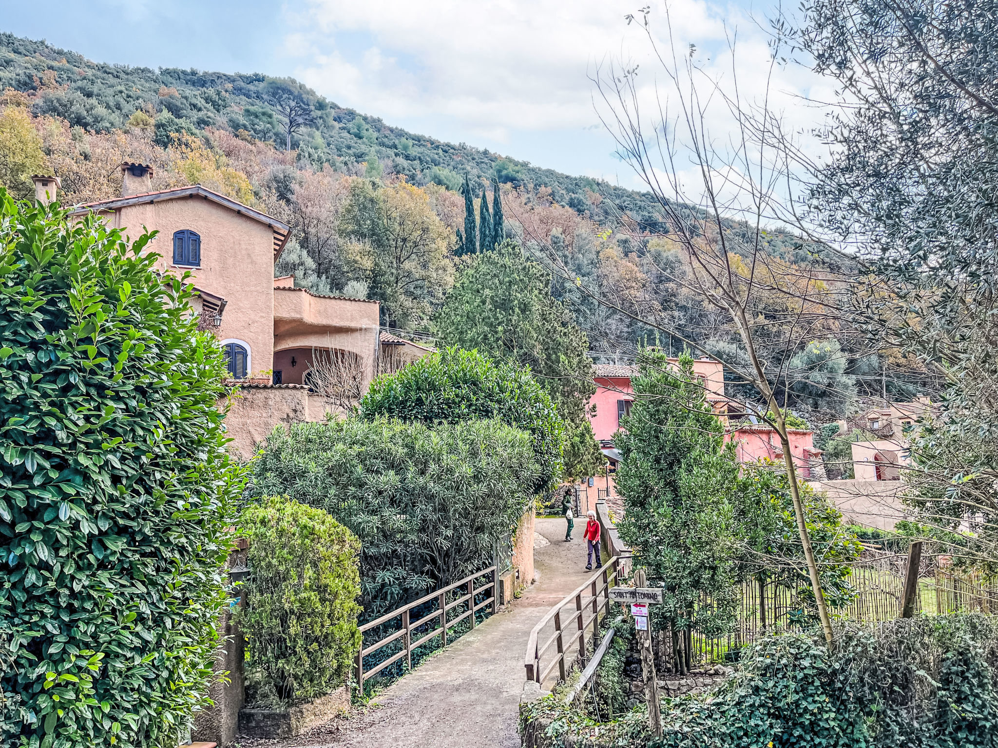 Grotta dell´Edera-Outside