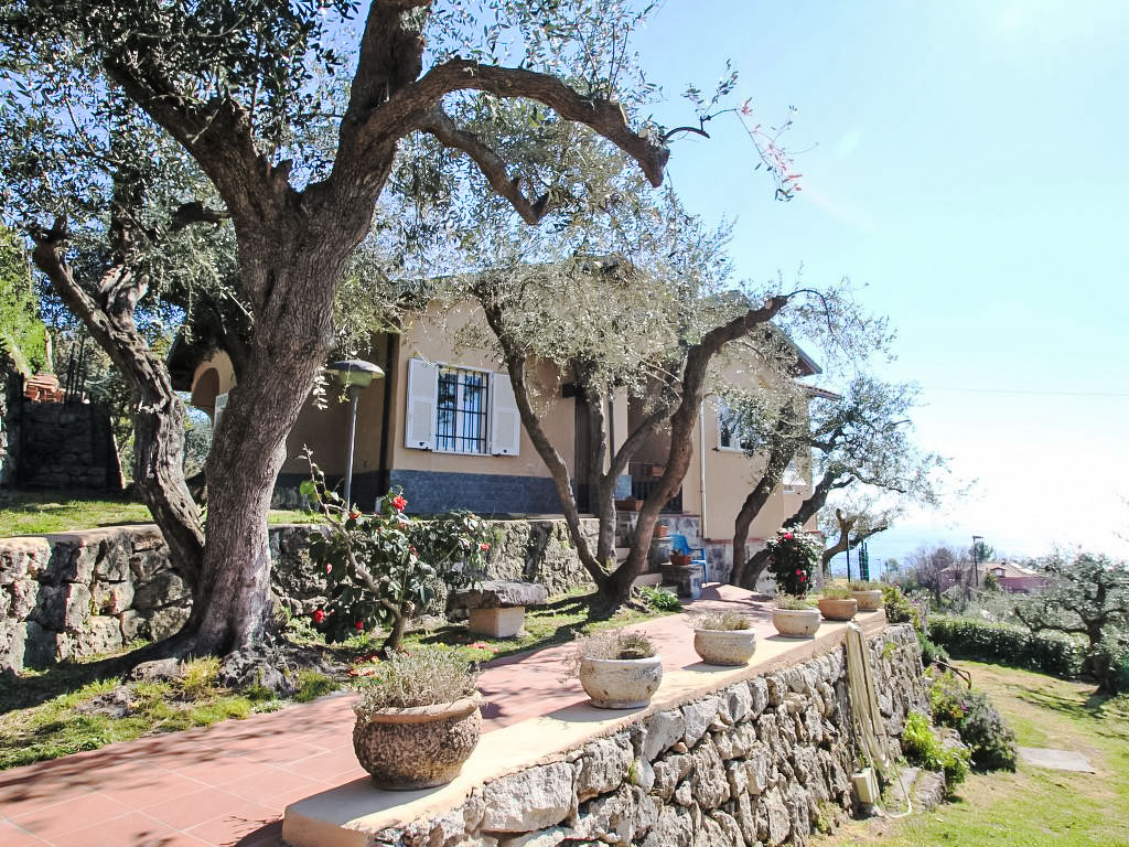 Ferienhaus Villa Sara Ferienhaus  Finale Ligure