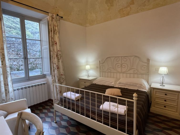 Search and Stay destination Finale Ligure, Liguria - Italy from AU$ 217. Merlino (FLG207)