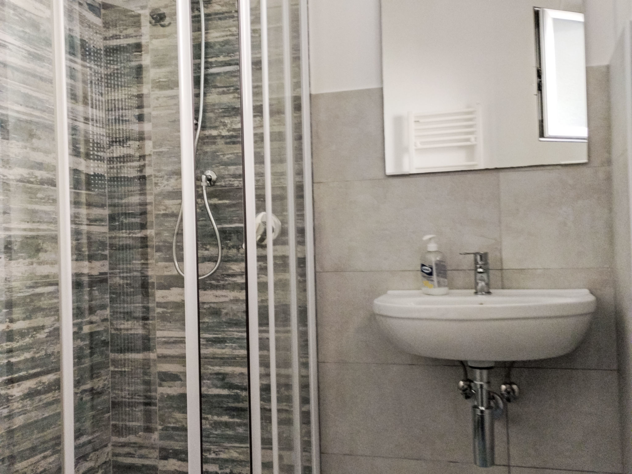 Finalmarina Zwei-Zimmer-Wohnung 300m Strand - Drinnen
