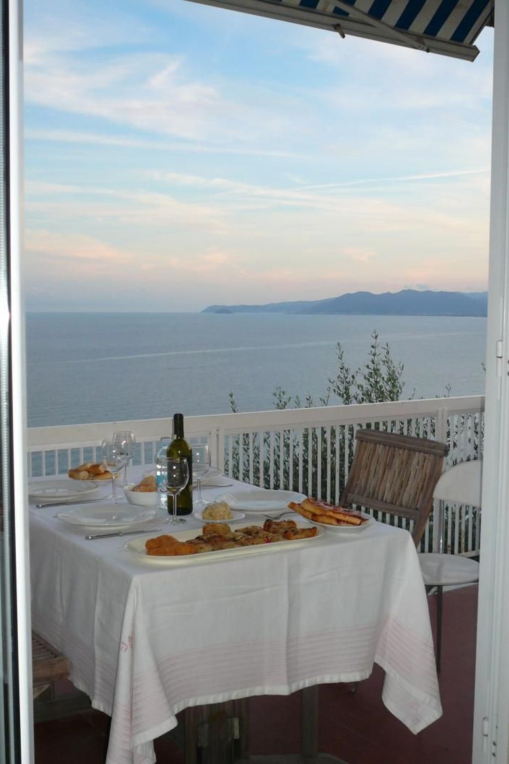 Wohnung mit Parkplatz und Panoramablick-Outside