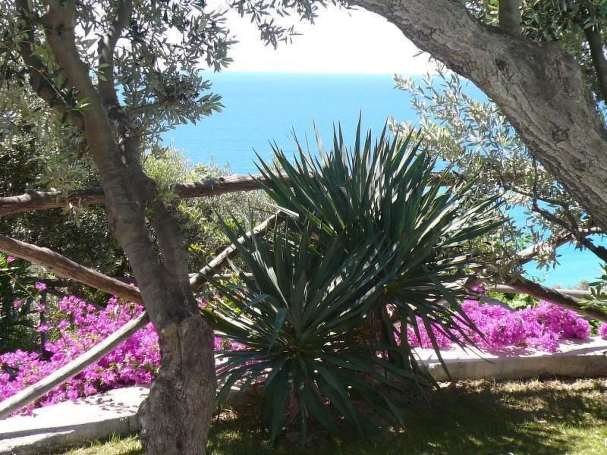 Wohnung mit Parkplatz und Panoramablick-Outside