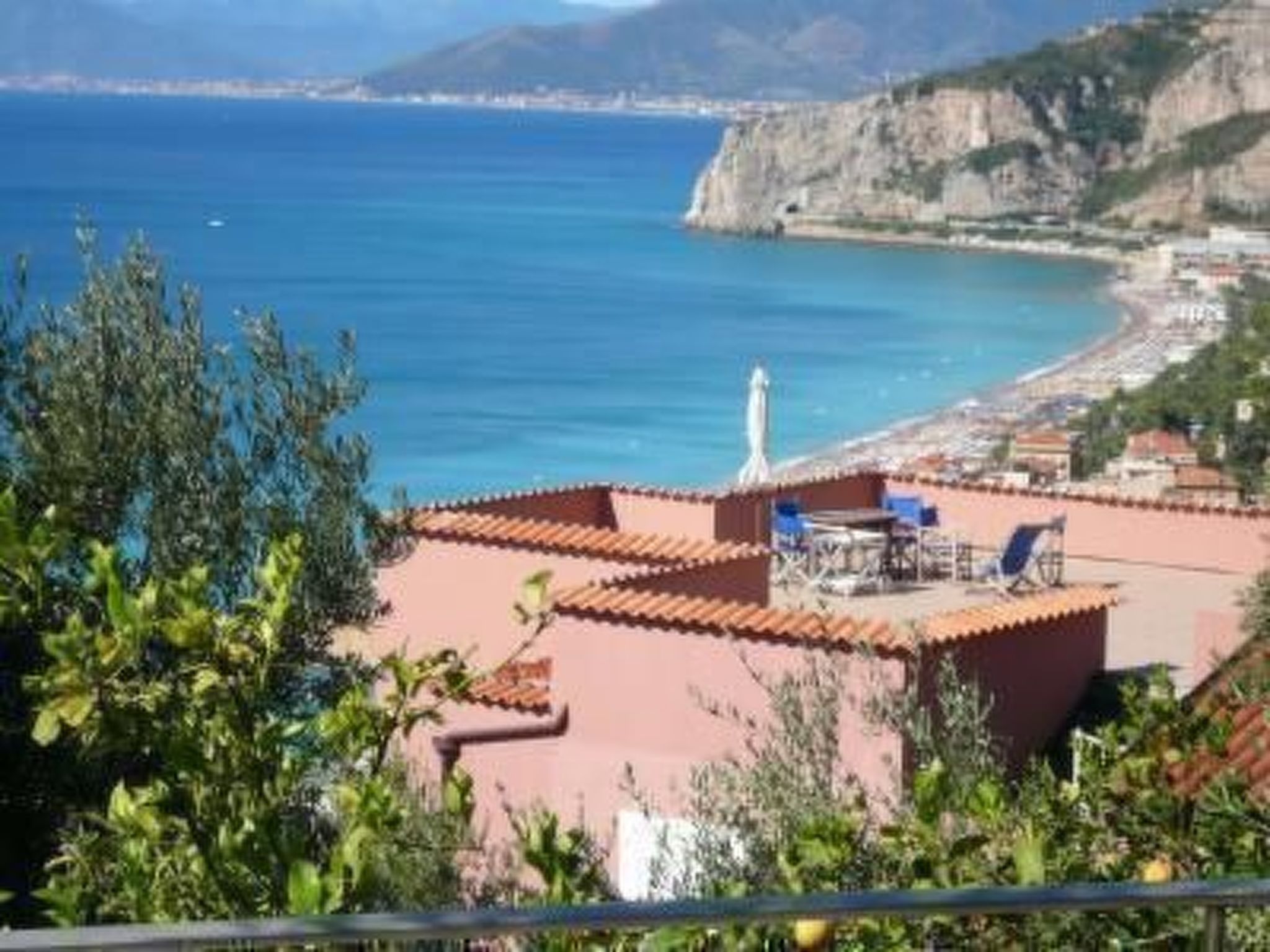 Wohnung mit Parkplatz und Panoramablick-Outside