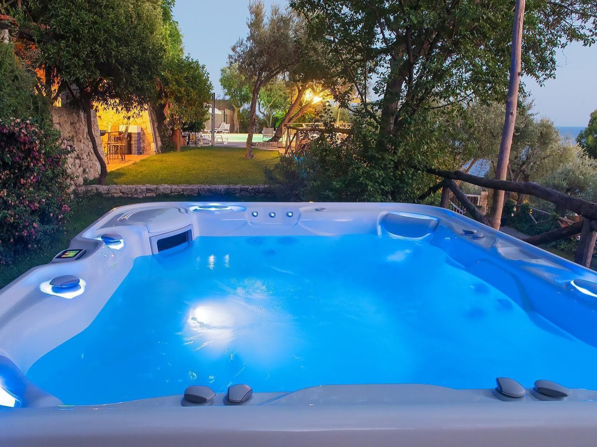 Wohnung mit Parkplatz und Panoramablick-Outside