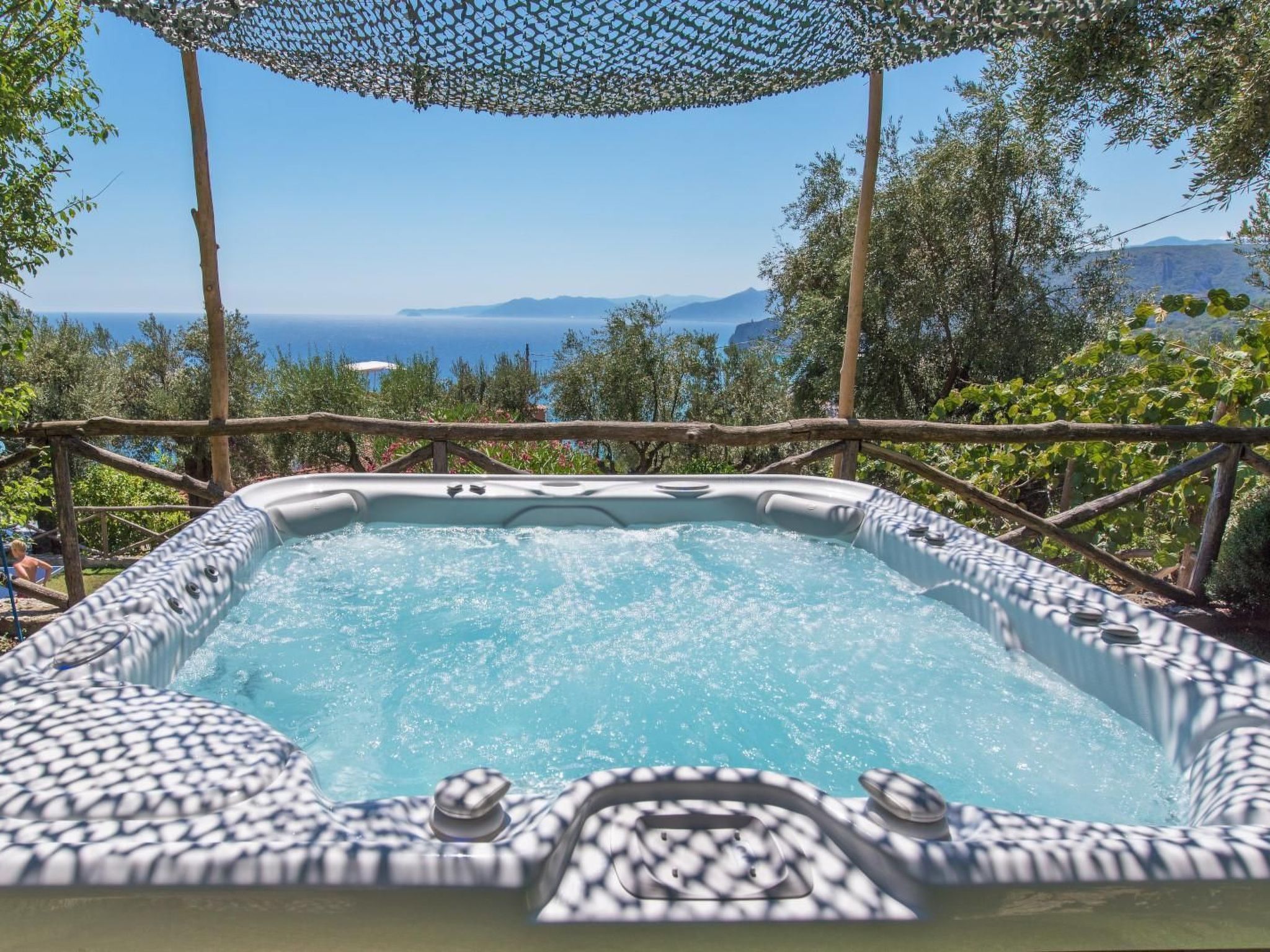 Wohnung mit Terrasse und Panoramablick-Outside