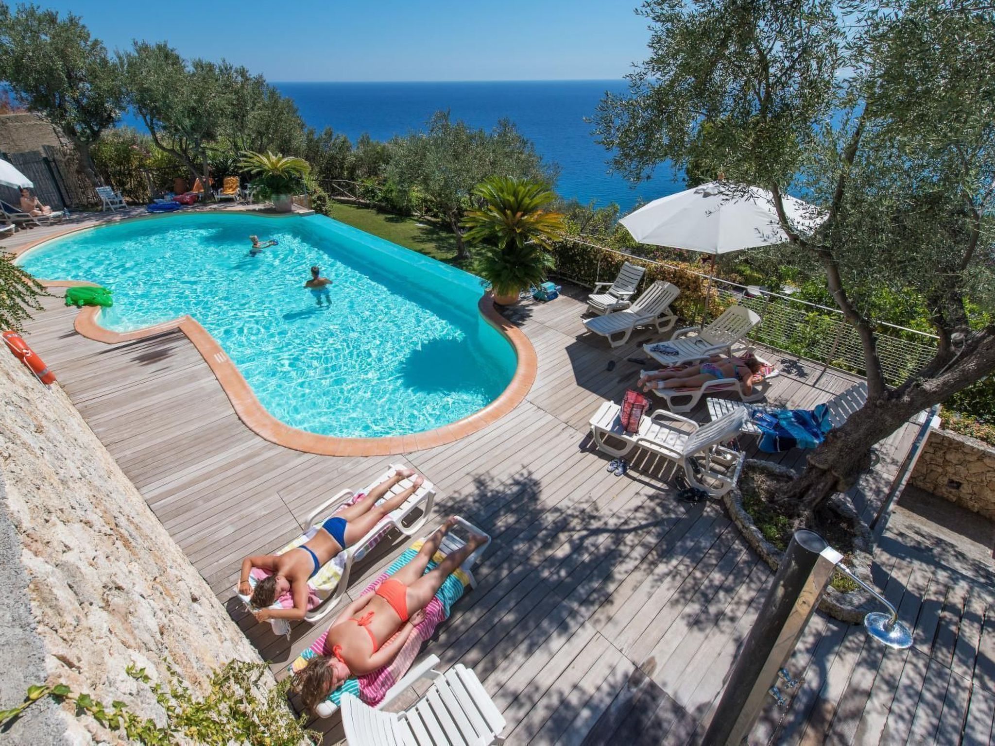 Wohnung mit Terrasse und Panoramablick-Outside