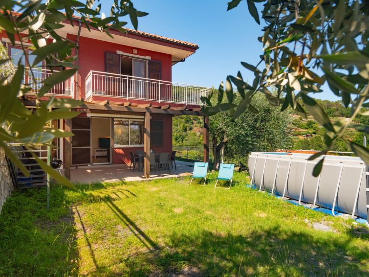 Search and Stay Destinations. Holidays Rentals in Portio, Province of Savona - Liguria - Italy