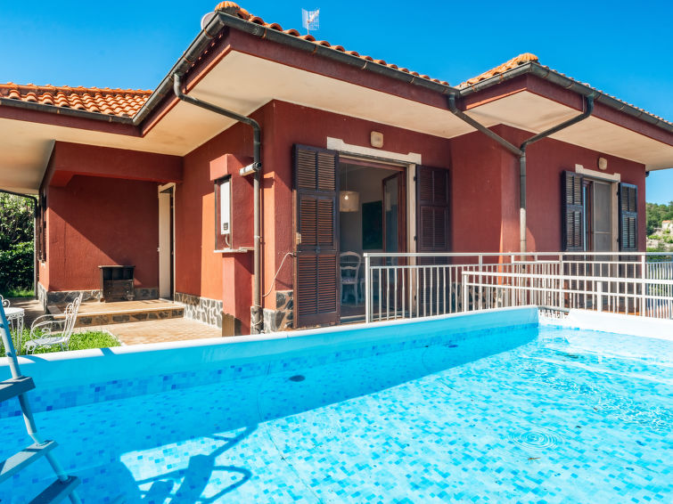 Search and Stay destination Portio, Liguria - Italy from AU$ 335. Villa Michelle