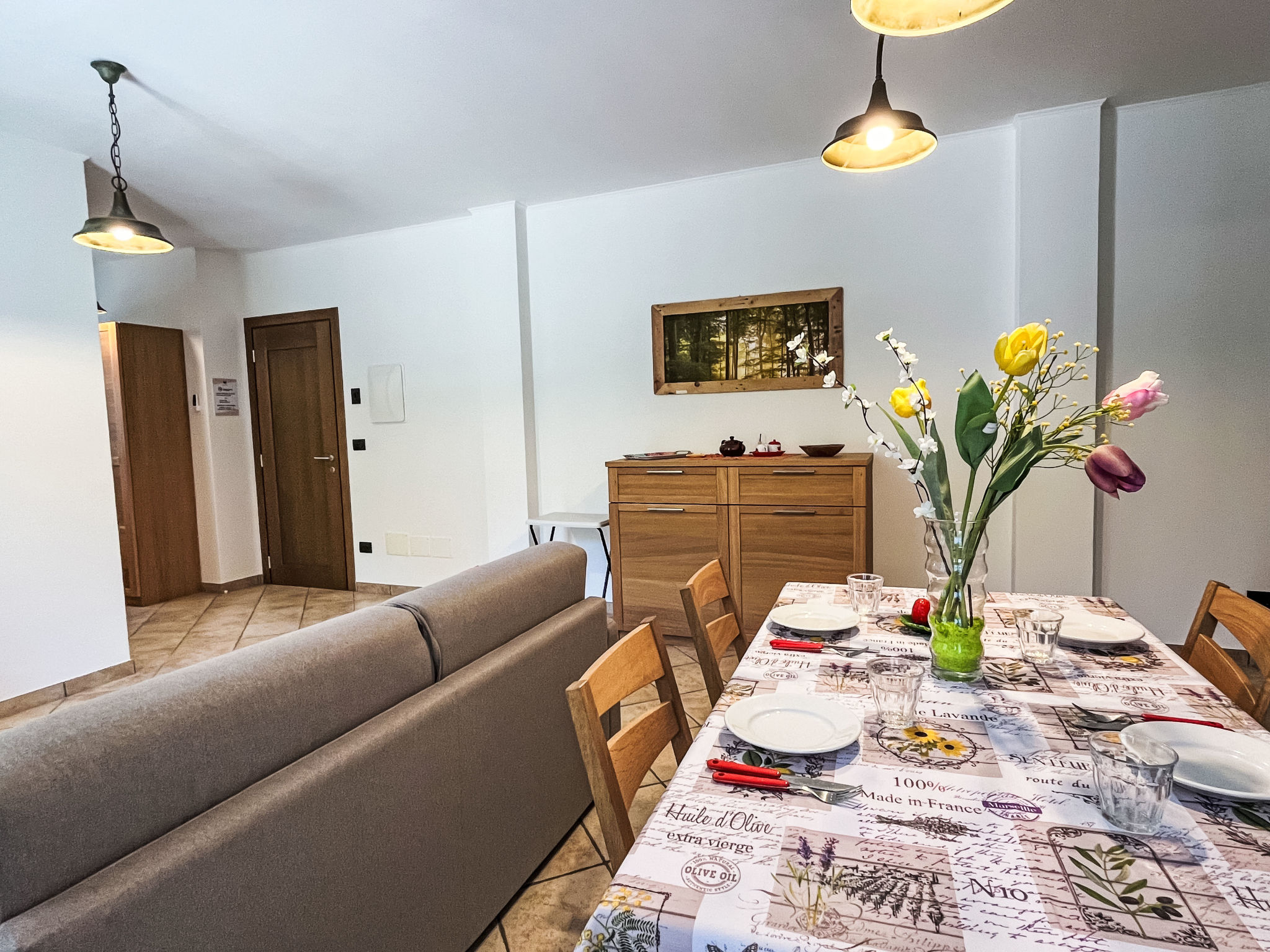 Kitchen / Dining Room