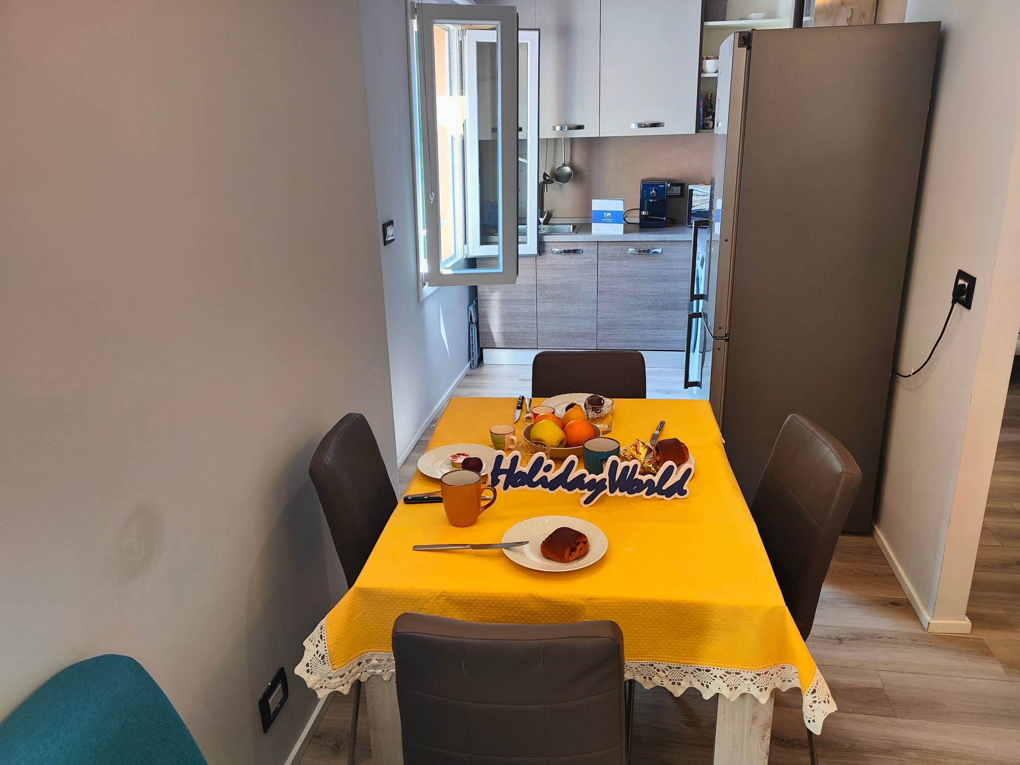 Vaze's Heart by Holiday World-Inside