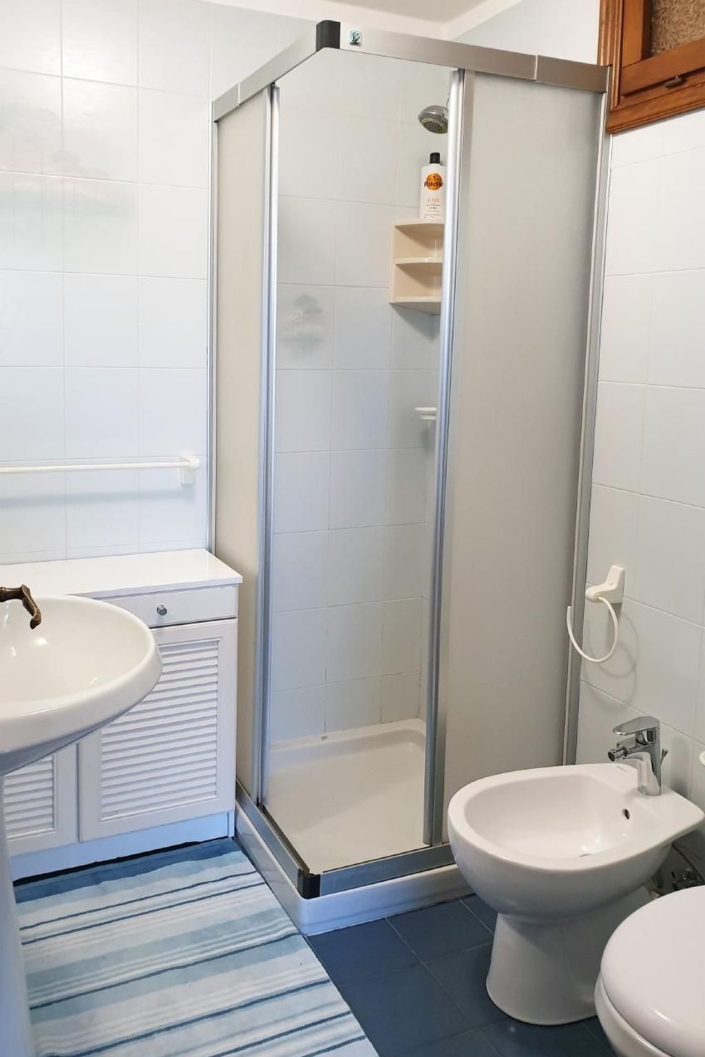 In Varazze mit Garten und Parkplatz-Binnen