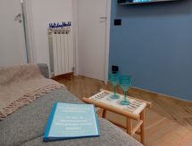 Knus vissershuisje aan zee in Cogoleto met balkon en WiFi - thumbnail 5