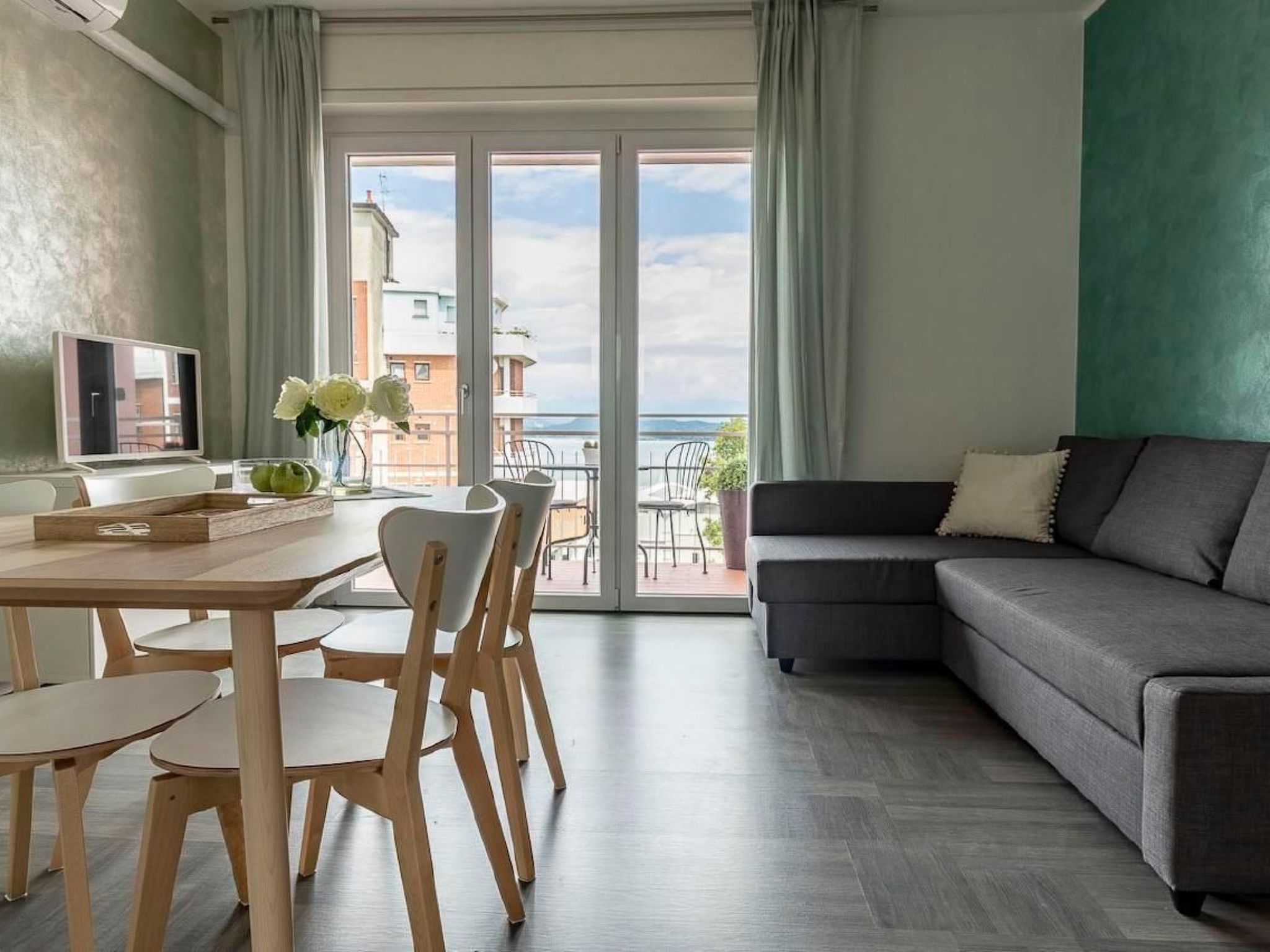 La Terrazza' Wohnung mit Seeblick-Binnen