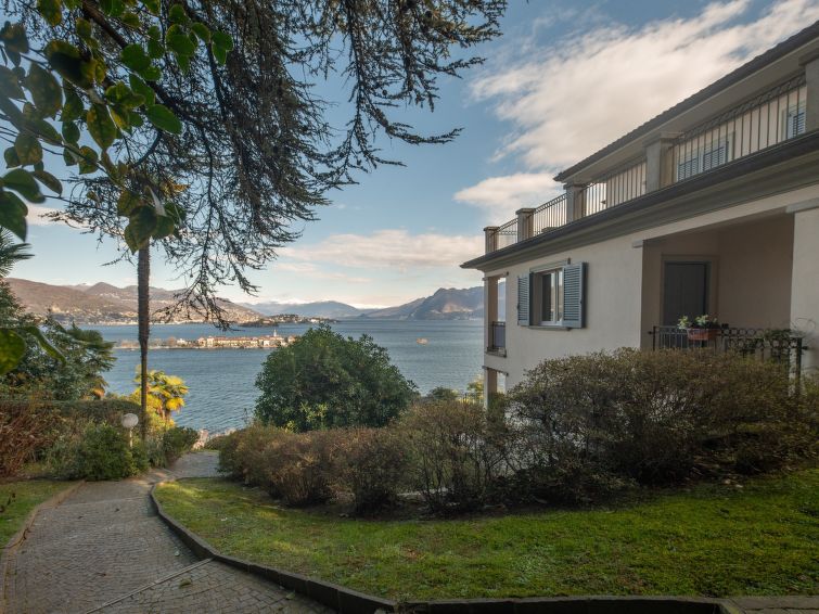 Appartement met meerzicht in Baveno voor 4 personen in Baveno