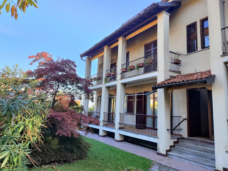 5-persoons appartement in Baveno op 800 meter van het meer in Baveno