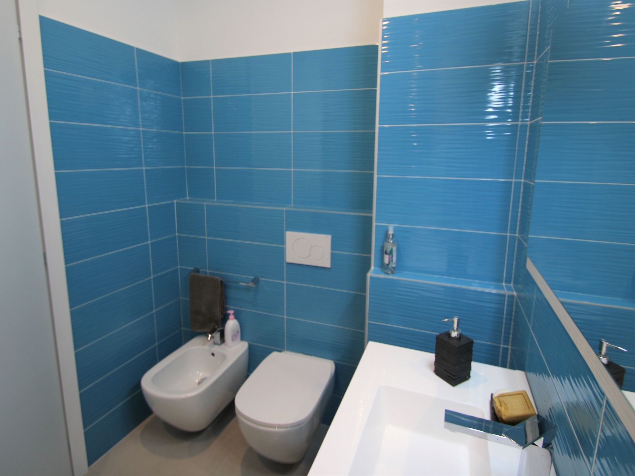 Photo of Charming Lake