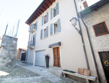 Authentiek vakantiehuis in centrum Mergozzo, 100m van het meer - thumbnail 1