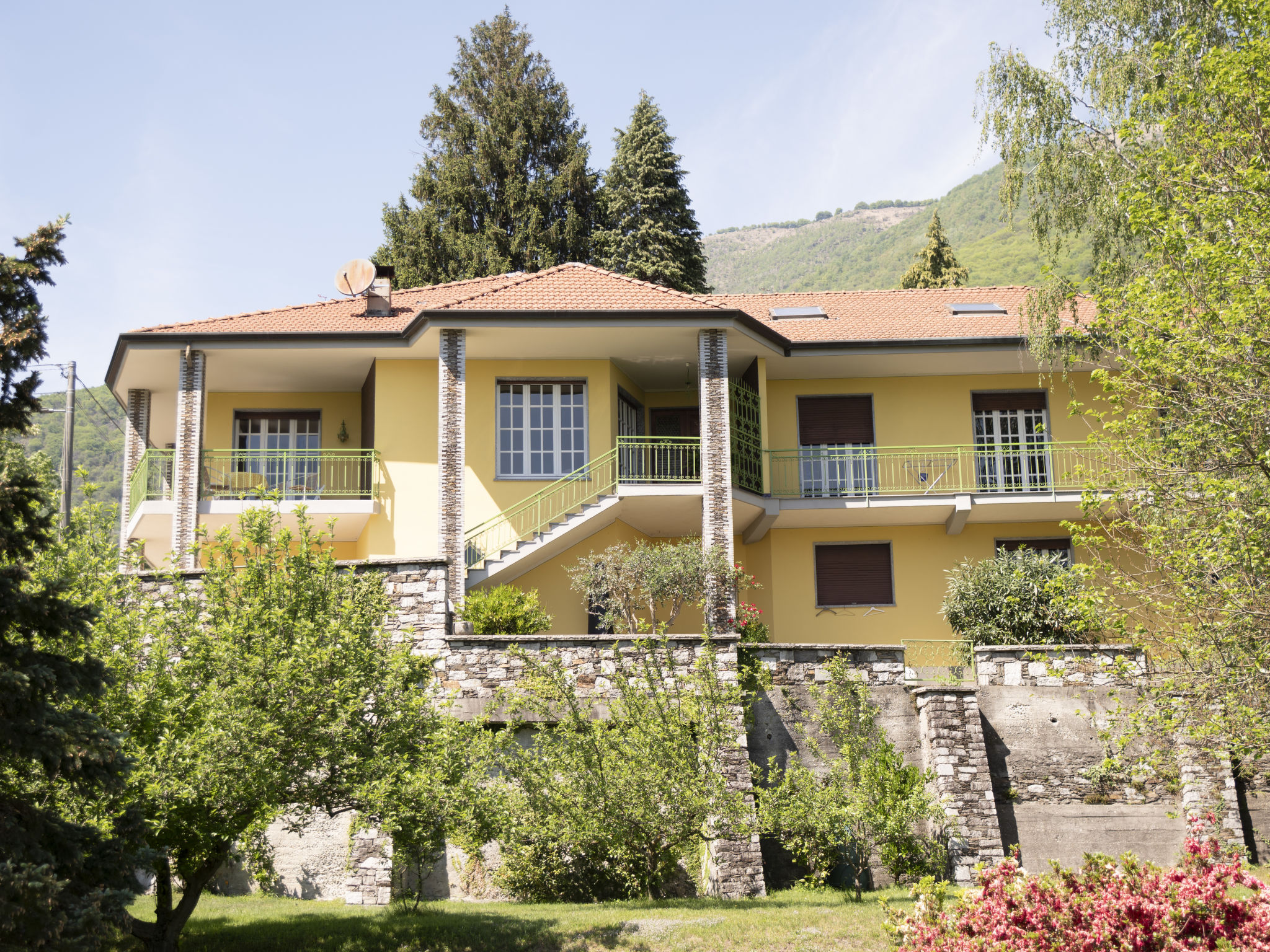 Ruim vakantiehuis Le Radici bij Lago di Mergozzo met tuin, 6 personen - foto 5