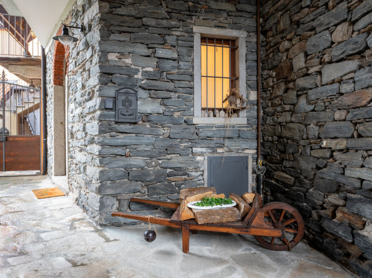 Rustiek vakantiehuis Silvia bij Lago di Mergozzo in Mergozzo (Lago di Mergozzo)