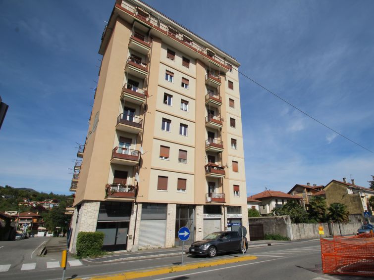 Verbania accommodation city breaks for rent in Verbania apartments to rent in Verbania holiday homes to rent in Verbania