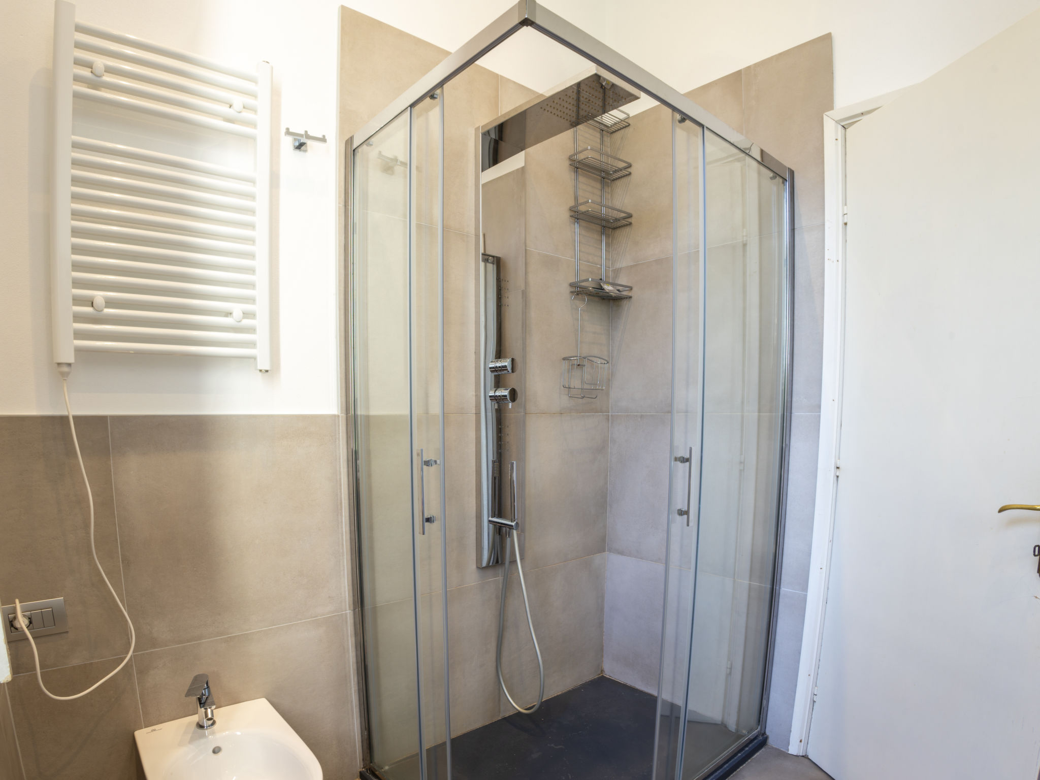 Villa Ceriana-Binnen