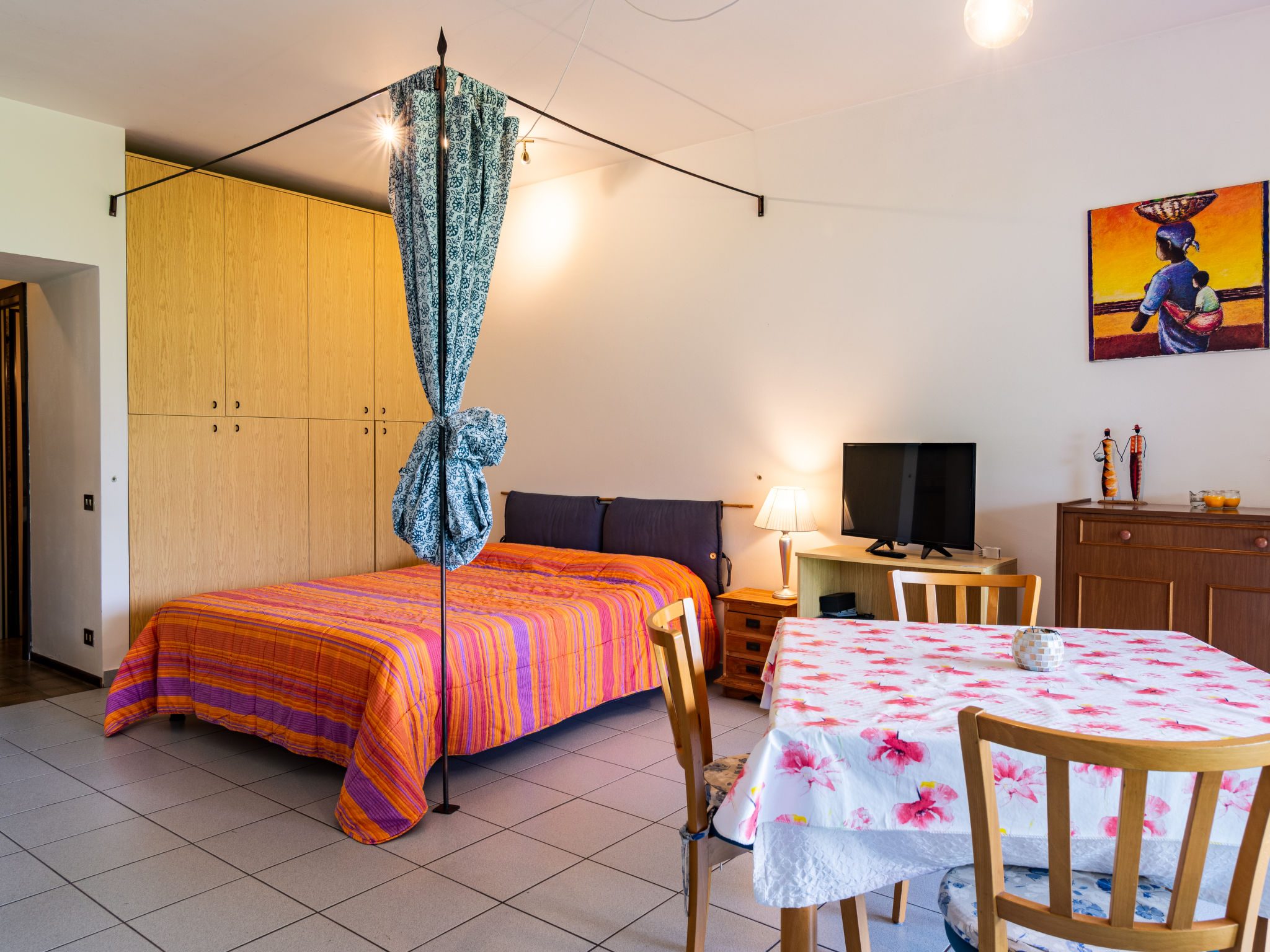 Zonnig studio-appartement bij het meer met zwembad in Ghiffa - foto 8