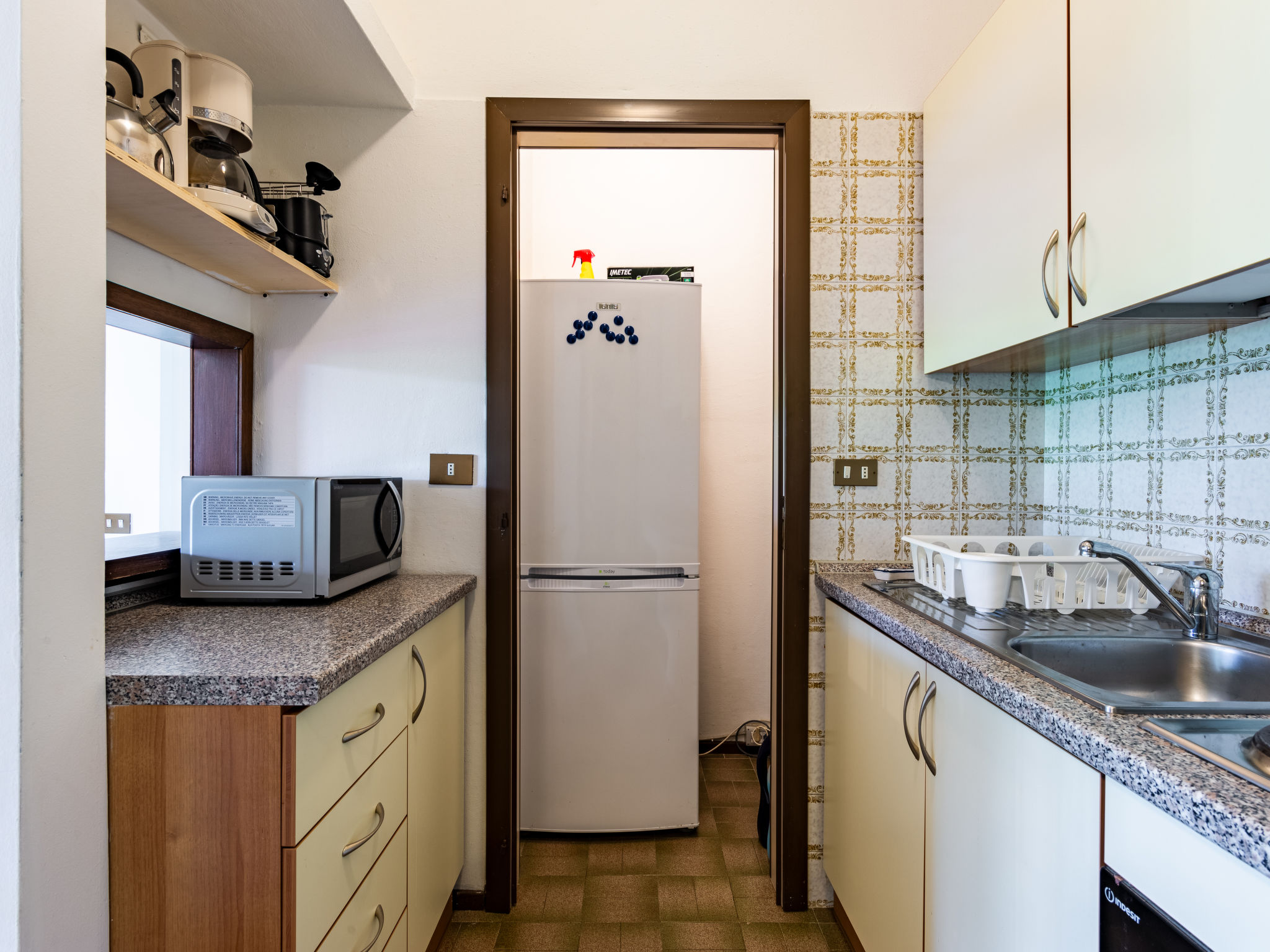 Zonnig studio-appartement bij het meer met zwembad in Ghiffa - foto 11