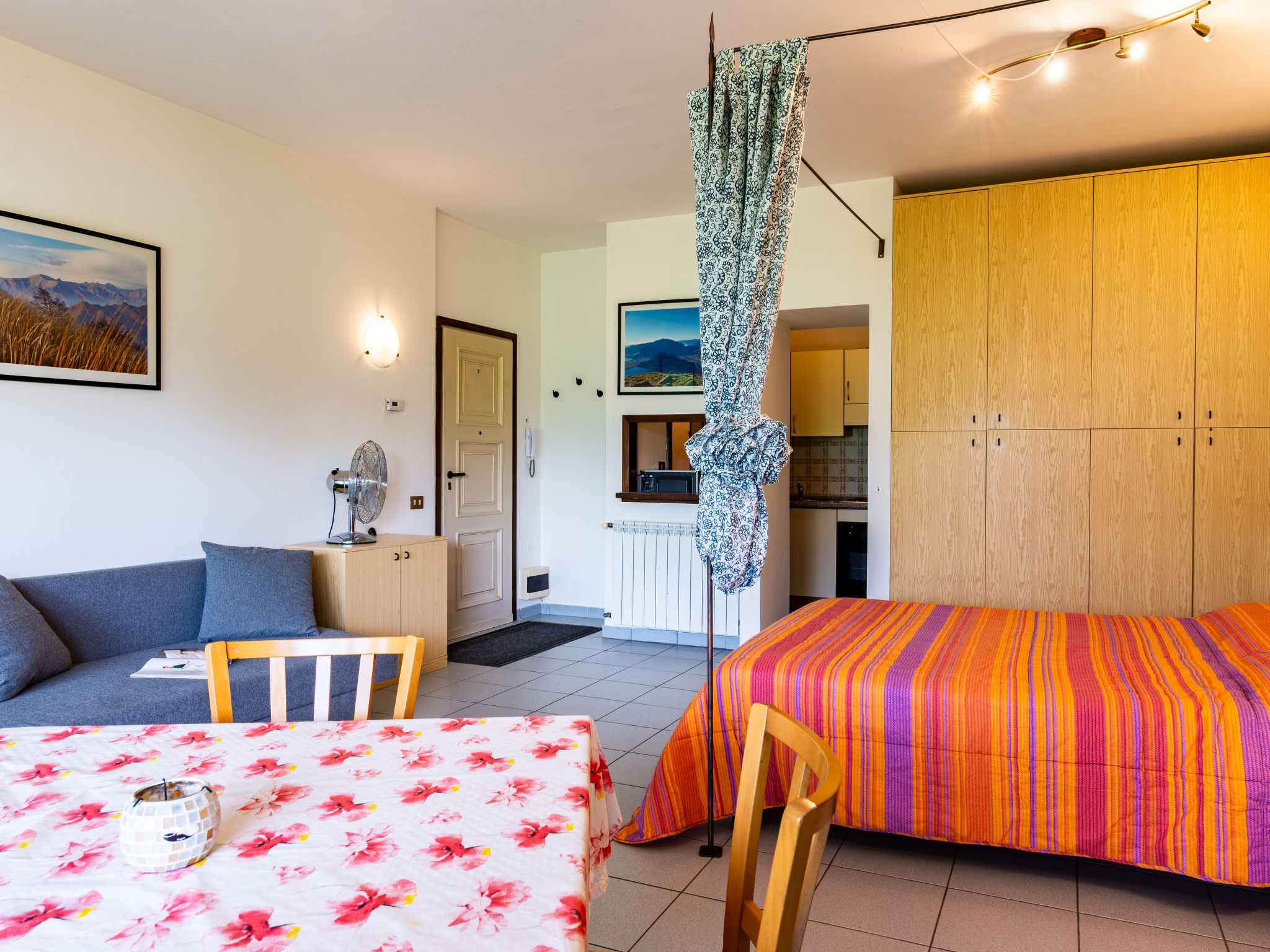 Zonnig studio-appartement bij het meer met zwembad in Ghiffa - foto 7