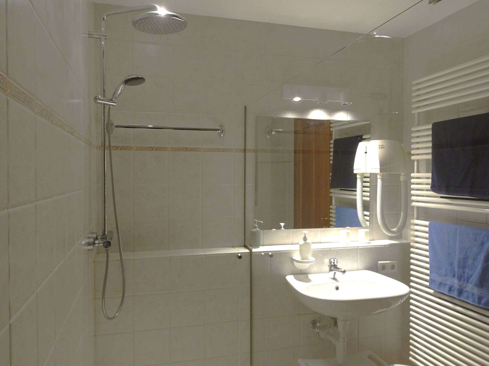 Vecchia Scuderia-Binnen