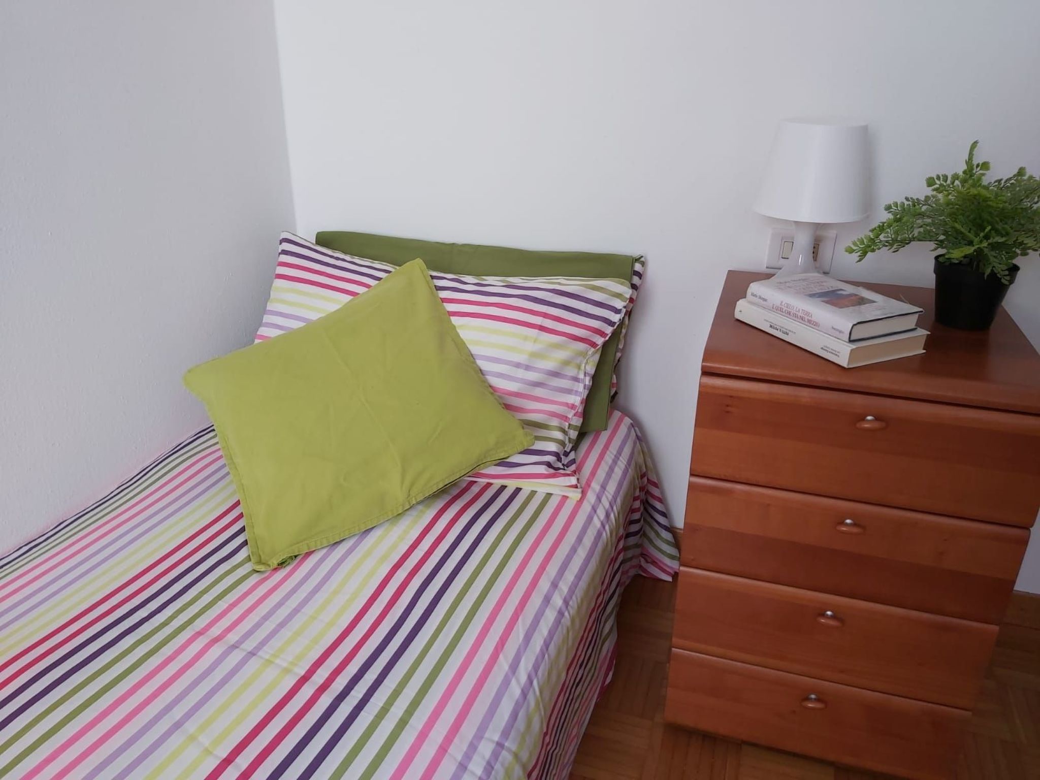 Villa Biancospino See Monate-Image-tags.info