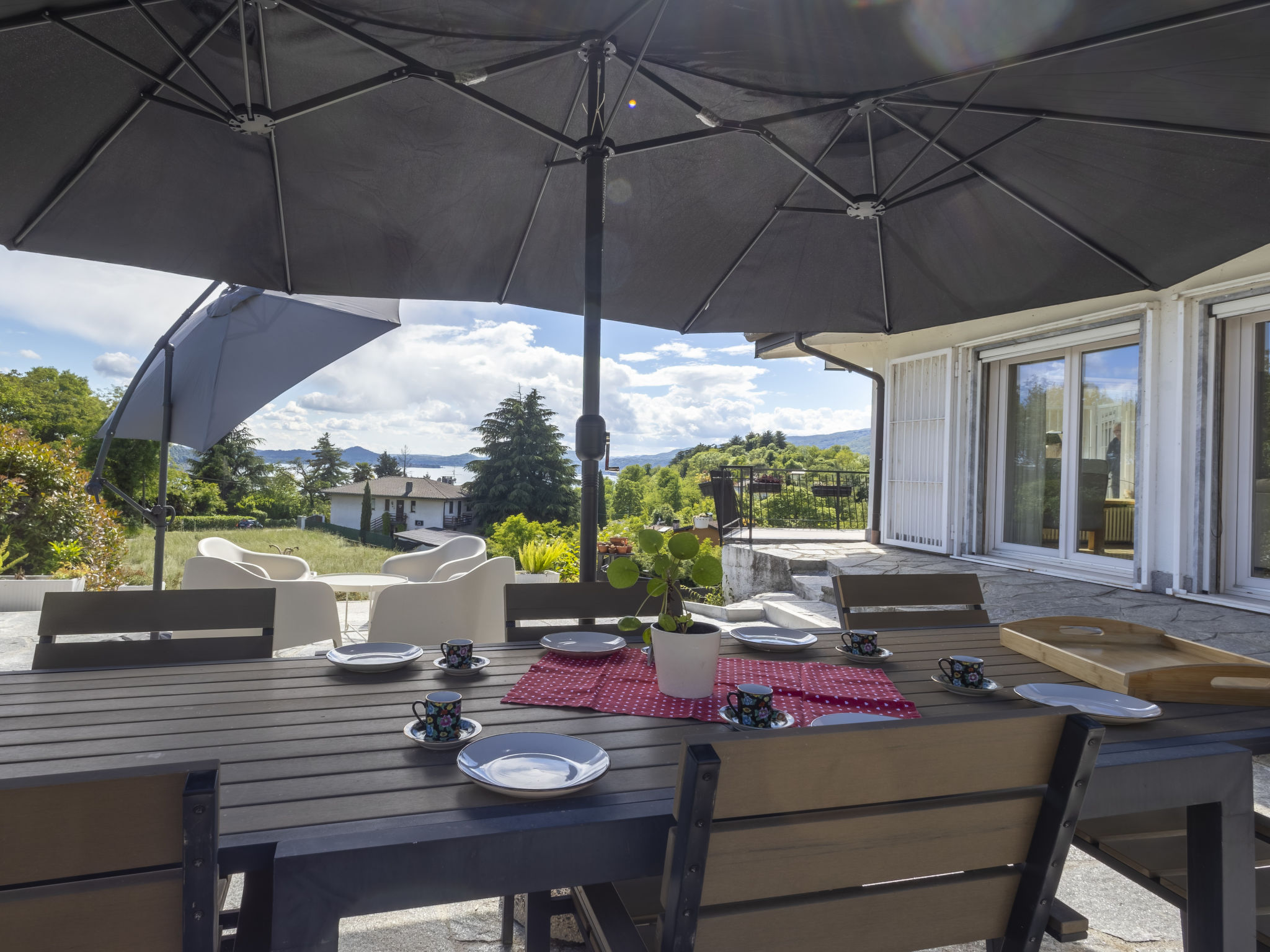 Vrijstaande villa met uitzicht op het Lago Maggiore, 8 personen - foto 37
