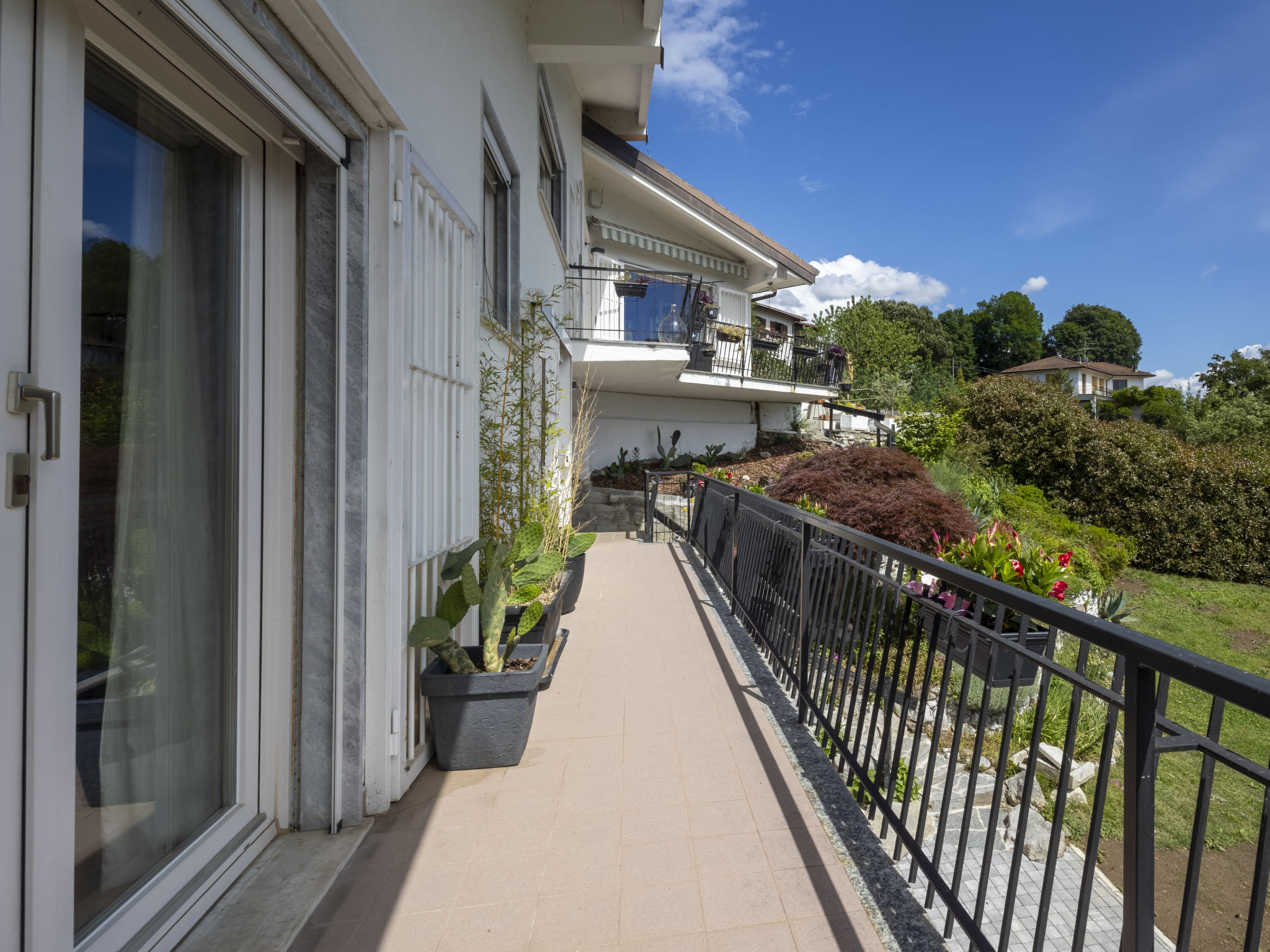 Vrijstaande villa met uitzicht op het Lago Maggiore, 8 personen - foto 40