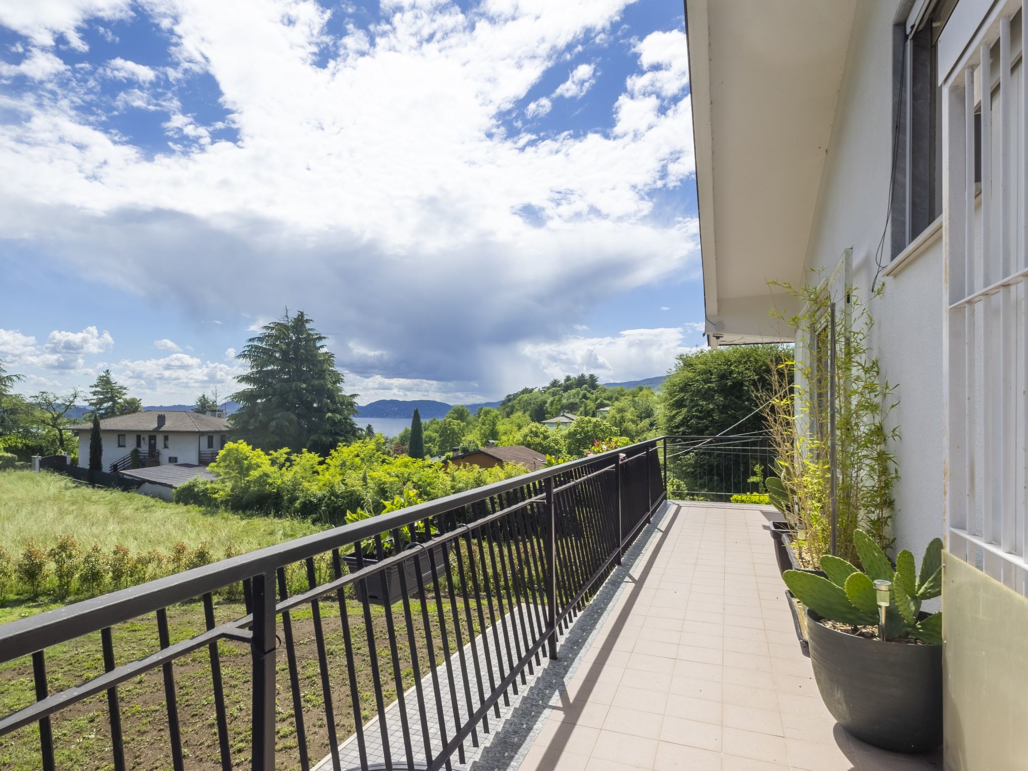Vrijstaande villa met uitzicht op het Lago Maggiore, 8 personen - foto 44