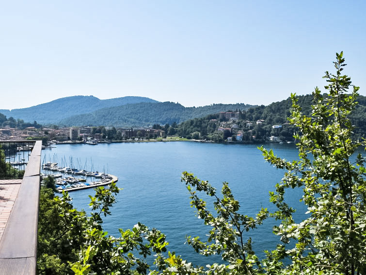 Laveno accommodation city breaks for rent in Laveno apartments to rent in Laveno holiday homes to rent in Laveno