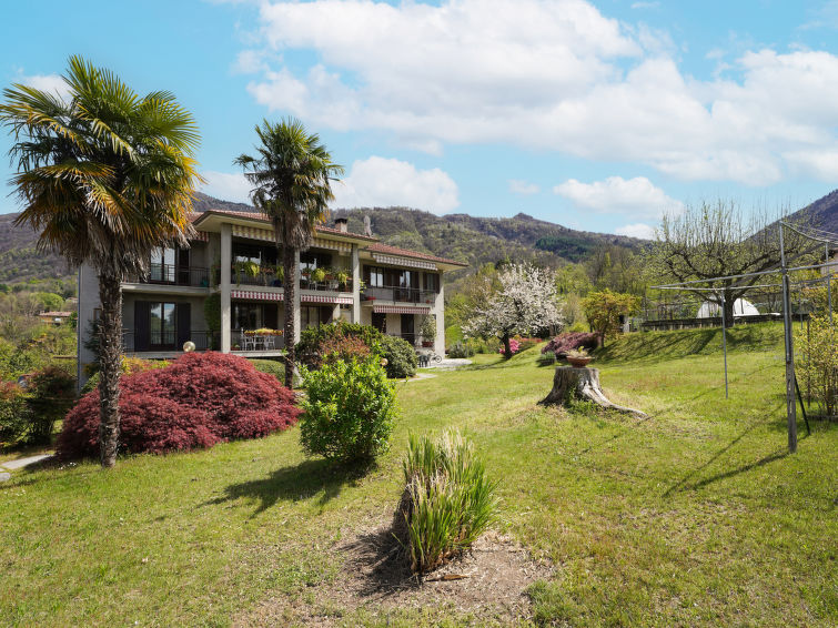 Appartement met open haard in Castelveccana voor 4 personen in Castelveccana