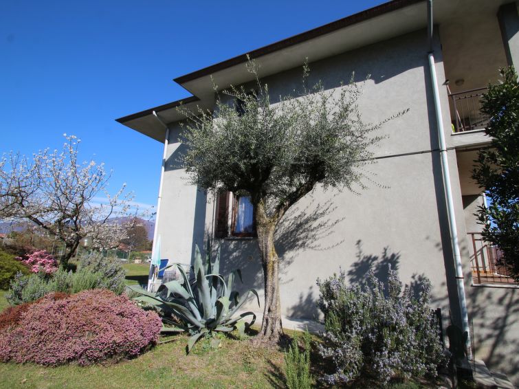 Search and Stay destination Castello, Lombardia - Italy from AU$ 147. Gianni