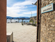 Azzurra: Sfeervol studio-appartement aan het Lago Maggiore in het hart van Caldè - thumbnail 1
