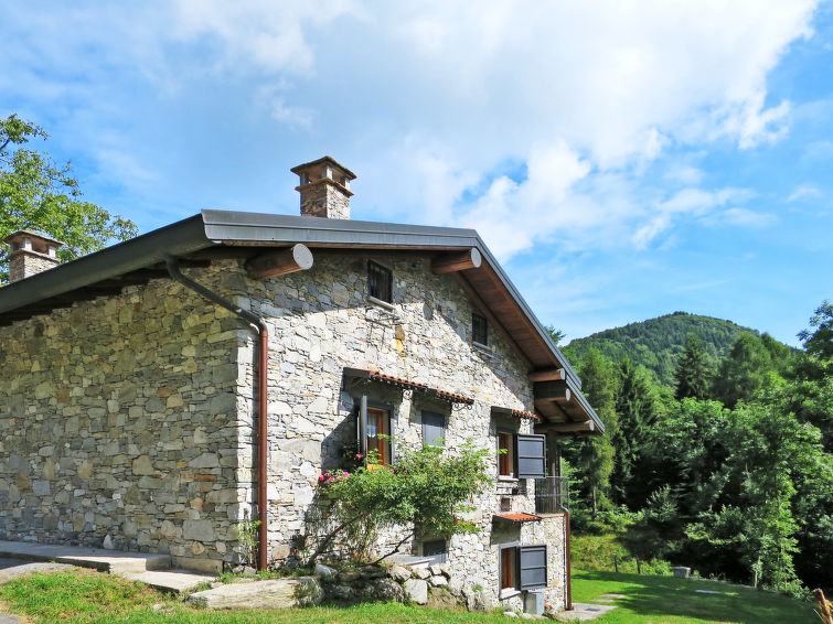 Vrijstaand vakantiehuis Alpe in Castelveccana voor 6 personen in Castelveccana