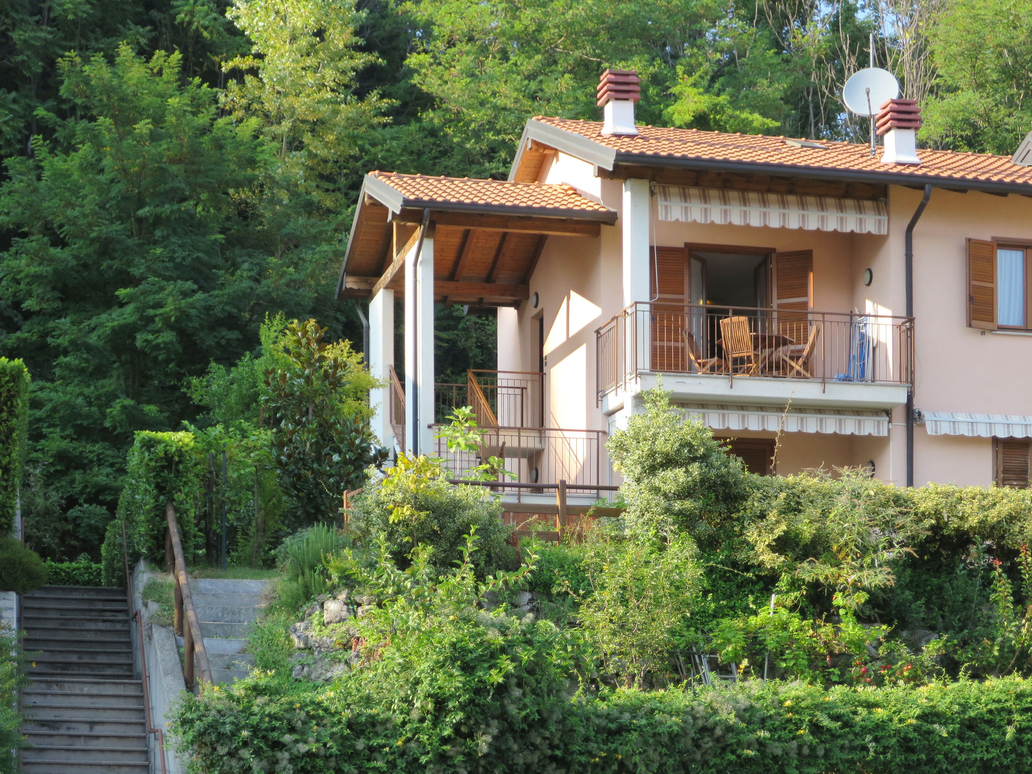 La Rocca Apartment in Castelveccana