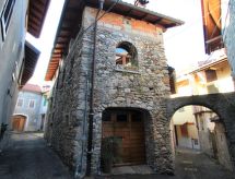 Rustiek vakantiehuis in de bergen bij Lago Maggiore, 2.5 km van het meer - thumbnail 1