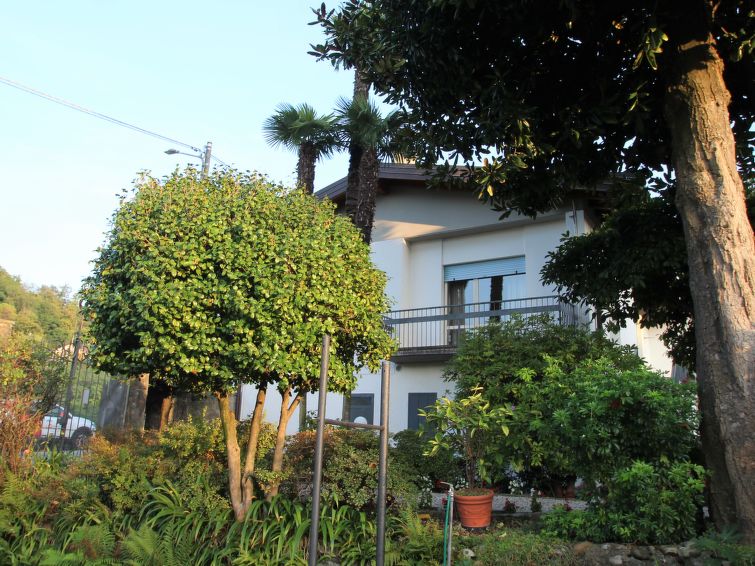 4-persoons vakantiehuis Erica in Porto Valtravaglia in Porto Valtravaglia