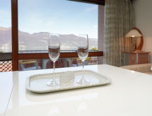 Knusse studio voor 2 bij het zwembad, 900m van het Lago Maggiore - thumbnail 5
