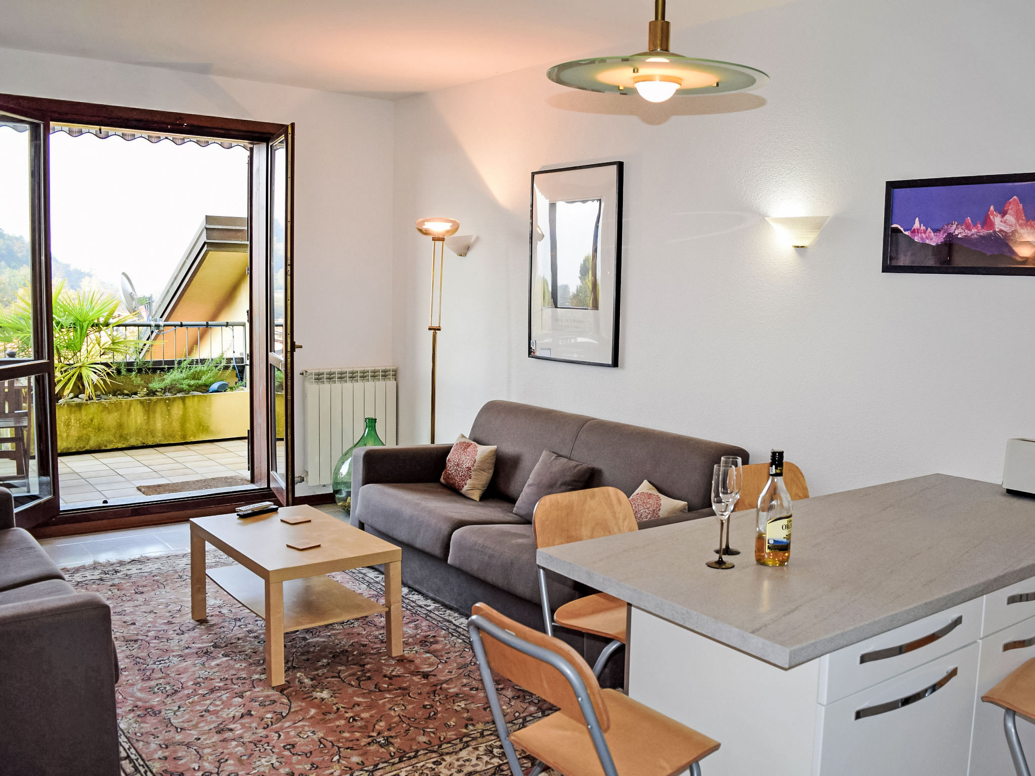 Photo of La Romantica