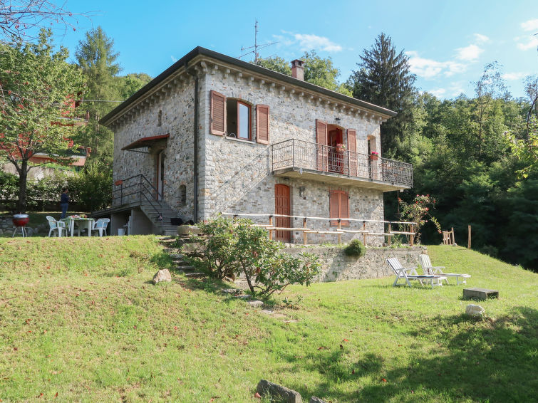 Search and Stay destination Brezzo, Lombardia - Italy from AU$ 162. di Elsa