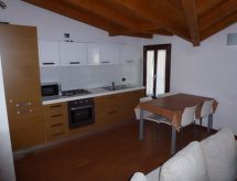 Stijlvol appartement aan Lago Maggiore met uitzicht op de bergen - thumbnail 3