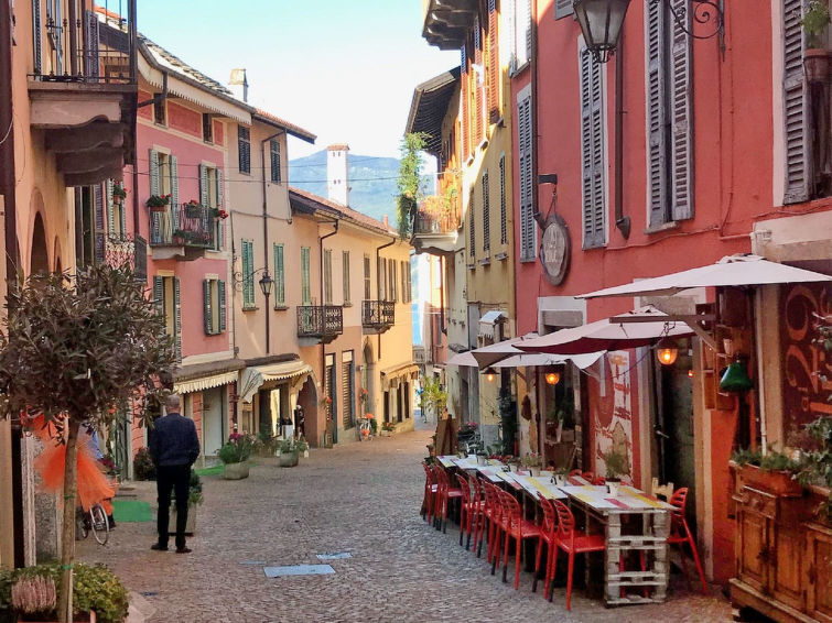 4-persoons appartement Sabina aan het meer in Luino in Luino