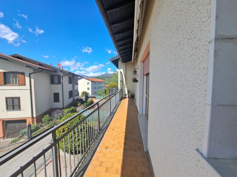Search and Stay destination Luino, Lombardia - Italy from AU$ 183. Bonny